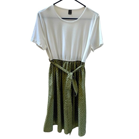 SHEIN Maternity dress green & white polka dot Colorblock Self Belted Dress - Picture 1 of 9